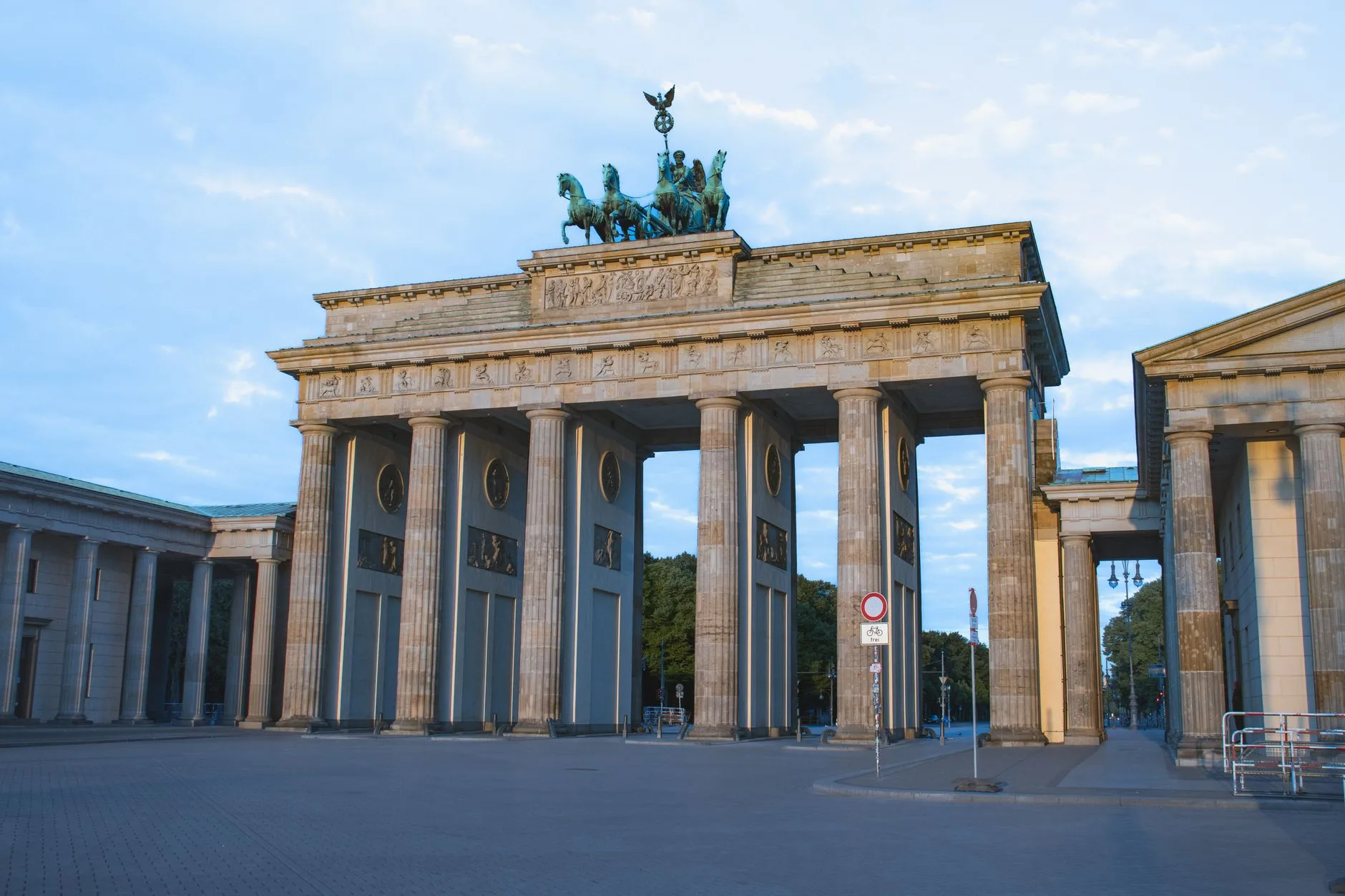 Jour 1 : le Berlin historique autour de la Porte de Brandebourg